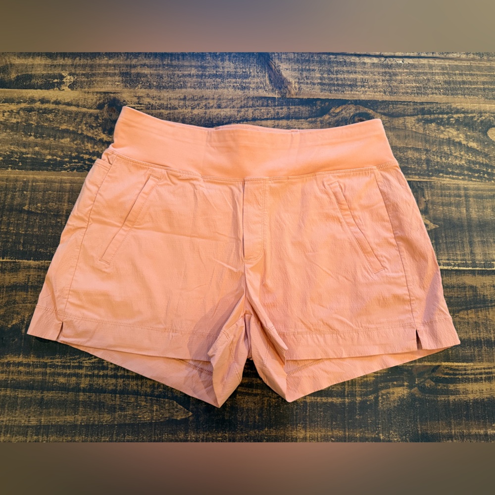 Athleta Peach Pink High-Rise Stretch Shorts